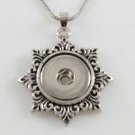 CLEARANCE - Ornate Scrollwork Necklace