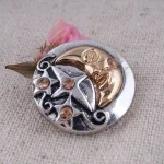 Moon and Star Mixed Metal Snap - Image 2