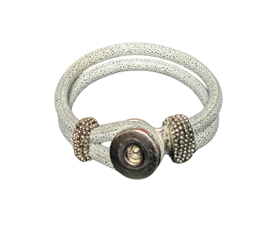 NF1179 White Snap Bracelet with Sparkle Accents and Beaded Detail - Image 1