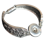 Vintage Floral Snap Bracelet